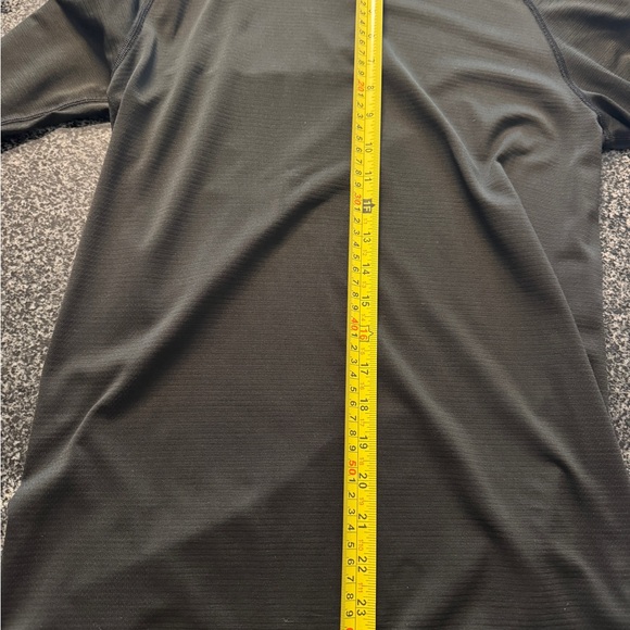 Black Lululemon Drysense Long-Sleeve Shirt - Picture 4 of 5